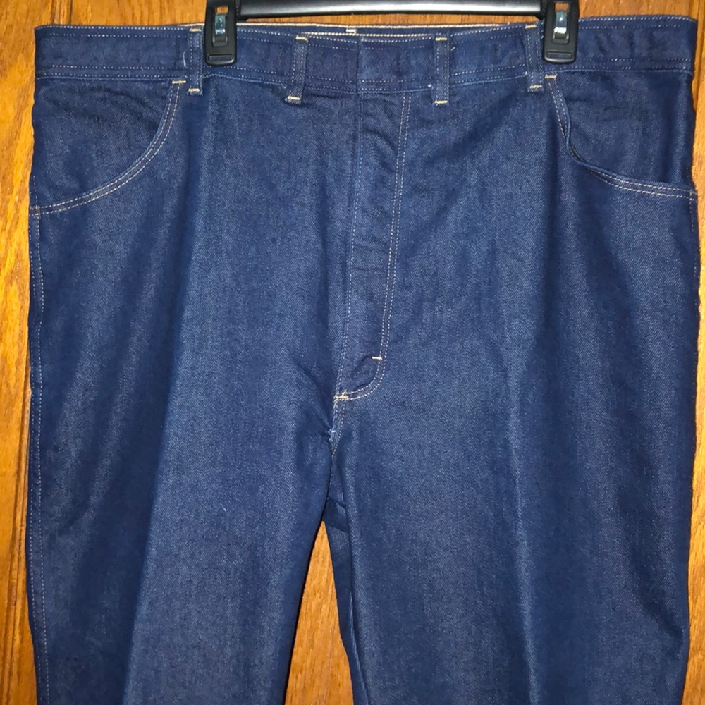 Comfort Action Sports Men’s Blue Jeans